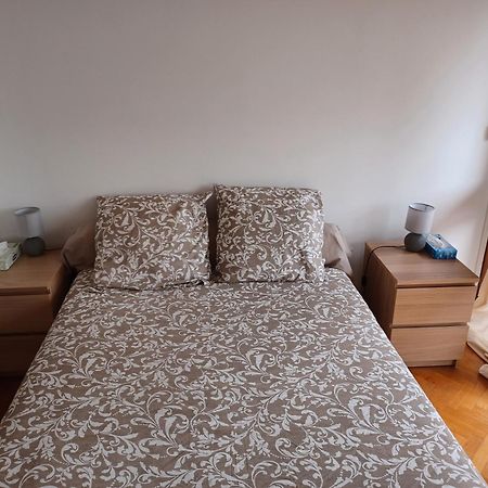 Chambre Double Proche Stade Velodrome 马赛 外观 照片